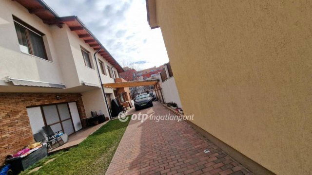 Eladó ikerház, Budapesten, XX. kerületben 189.9 M Ft, 6 szobás