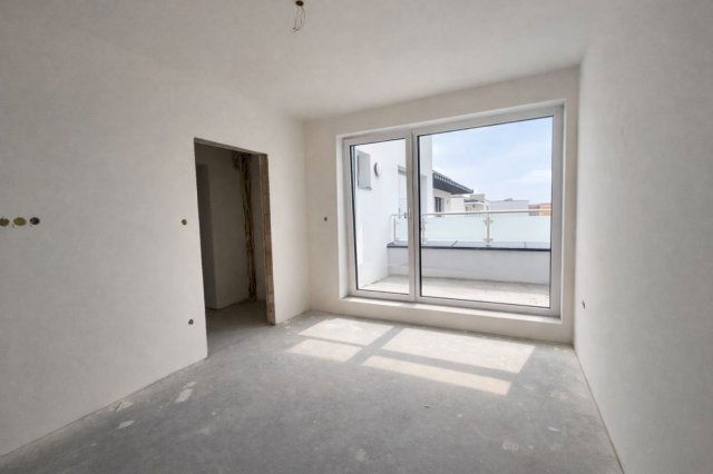 Eladó téglalakás, Győrött 95.654 M Ft, 4 szobás