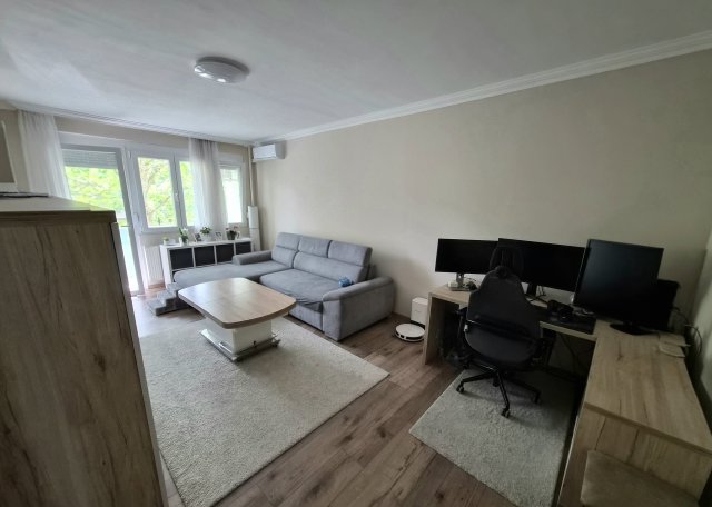 Eladó panellakás, Százhalombattán, Erkel Ferenc körúton 75 M Ft