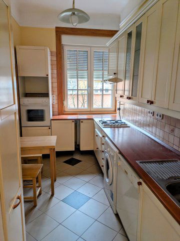 Kiadó téglalakás, albérlet, III. kerületben, San Marco utcában