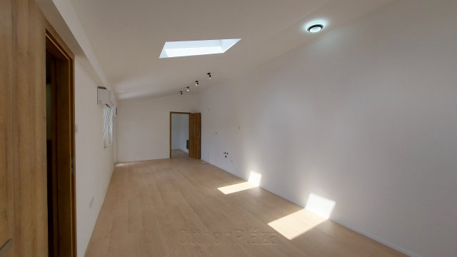 Eladó téglalakás, Budapesten, XV. kerületben 36.9 M Ft, 2 szobás