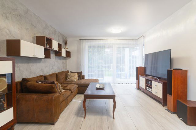 Eladó ikerház, Budapesten, XVI. kerületben 209.9 M Ft, 4 szobás