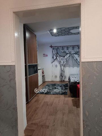 Eladó családi ház, Nádudvaron 9.8 M Ft, 1+1 szobás