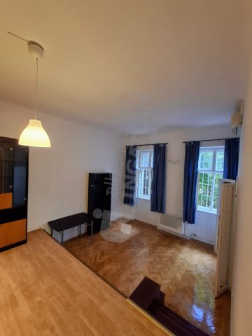 Kiadó téglalakás, albérlet, VII. kerületben, Rózsa utcában