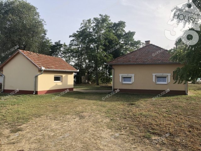 Eladó mezogazdasagi ingatlan, Tiszaalpáron 27.5 M Ft, 2 szobás