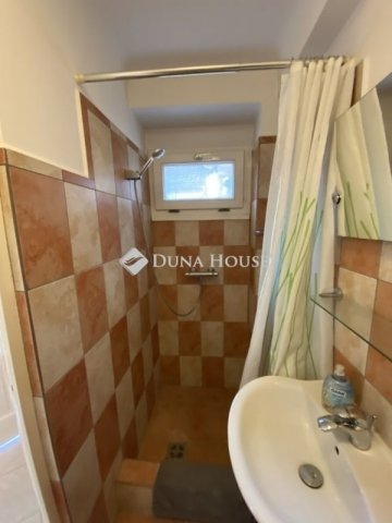 Eladó családi ház, Budapesten, XVI. kerületben 249 M Ft