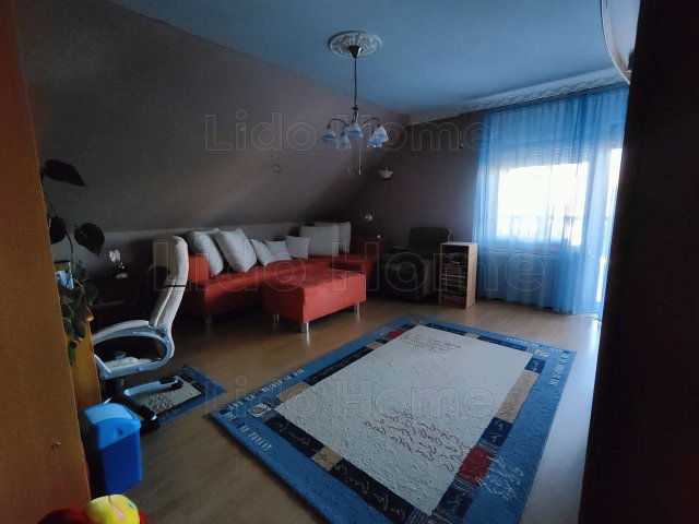 Eladó üzlethelyiség, Tótvázsonyban 180 M Ft, 12 szobás