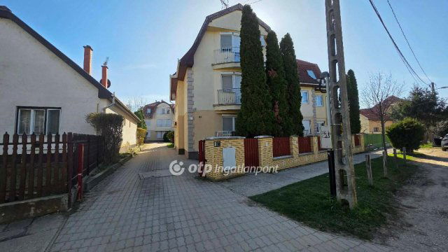 Kiadó téglalakás, albérlet, Hajdúszoboszlón 250 E Ft / hó