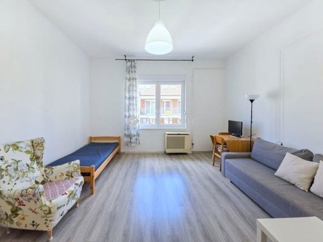 Eladó nyaraló, Budapesten, IX. kerületben 85 M Ft, 2 szobás