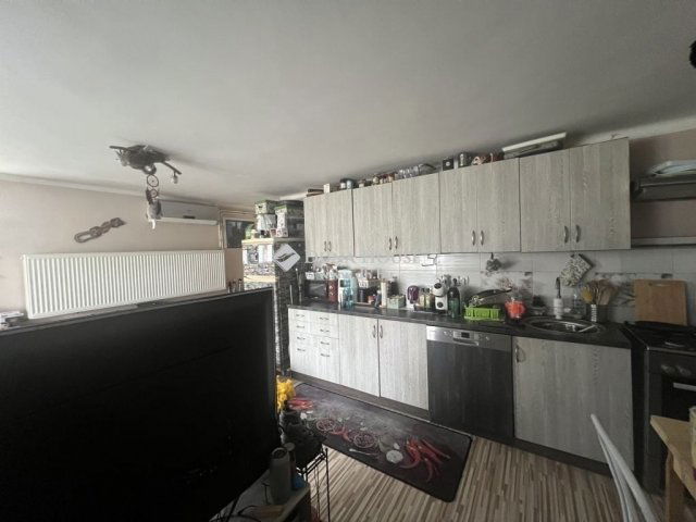 Eladó családi ház, Szegeden 115 M Ft, 7 szobás