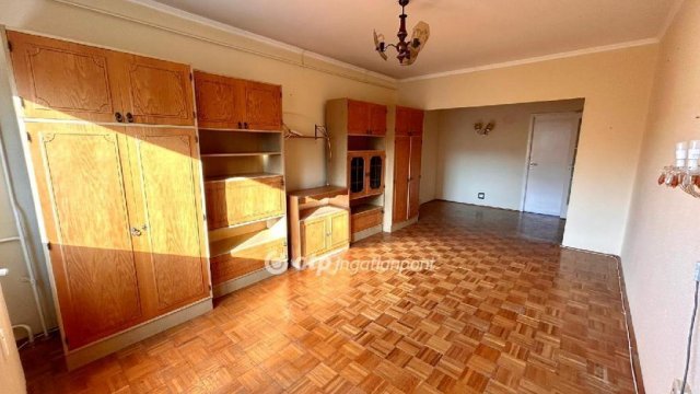 Eladó panellakás, Győrött 52.9 M Ft, 2 szobás