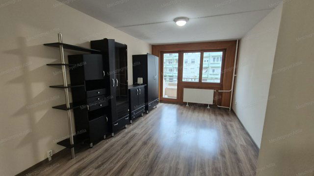 Kiadó panellakás, albérlet, Sopronban 210 E Ft / hó, 2 szobás