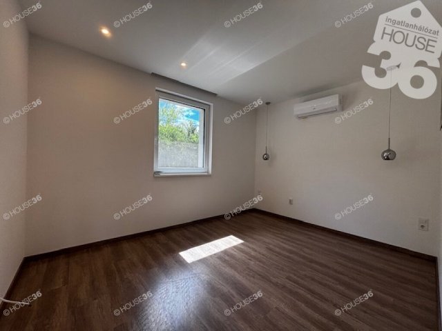 Kiadó családi ház, albérlet, Kecskeméten 450 E Ft / hó