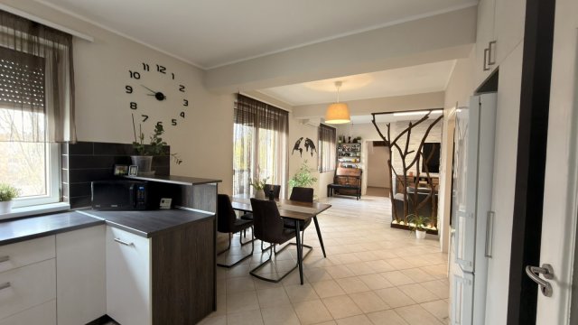 Eladó téglalakás, Tökölön 73.8 M Ft, 3 szobás