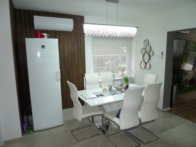 Eladó ikerház, Budapesten, II. kerületben 170 M Ft, 5 szobás