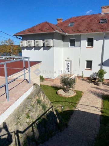 Eladó téglalakás, Orfűn 65 M Ft, 1 szobás