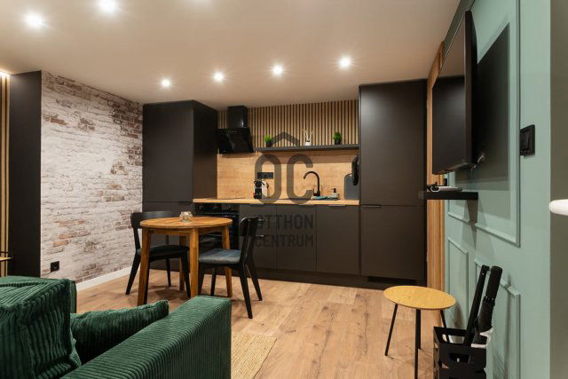 Eladó téglalakás, Budapesten, VI. kerületben 59.9 M Ft, 2 szobás