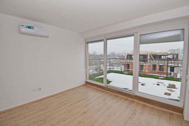 Kiadó téglalakás, albérlet, Debrecenben 280 E Ft / hó, 3 szobás