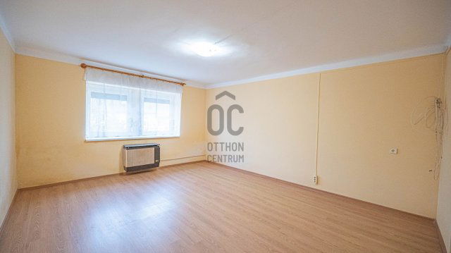 Eladó családi ház, Tolnán 19.9 M Ft, 2 szobás