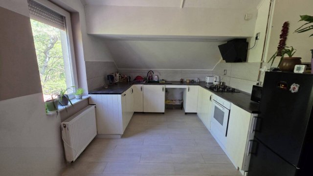 Eladó téglalakás, Szigetszentmiklóson 65.9 M Ft, 3 szobás