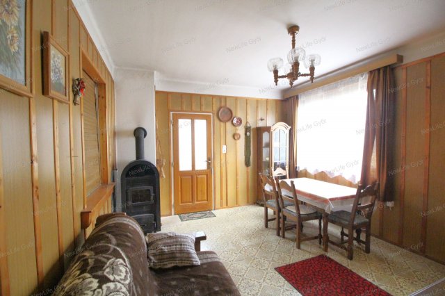 Eladó családi ház, Tényőn 37.5 M Ft, 3 szobás