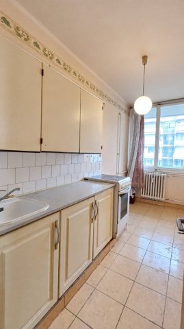 Eladó téglalakás, Salgótarjánban, Rákóczi úton 19.9 M Ft