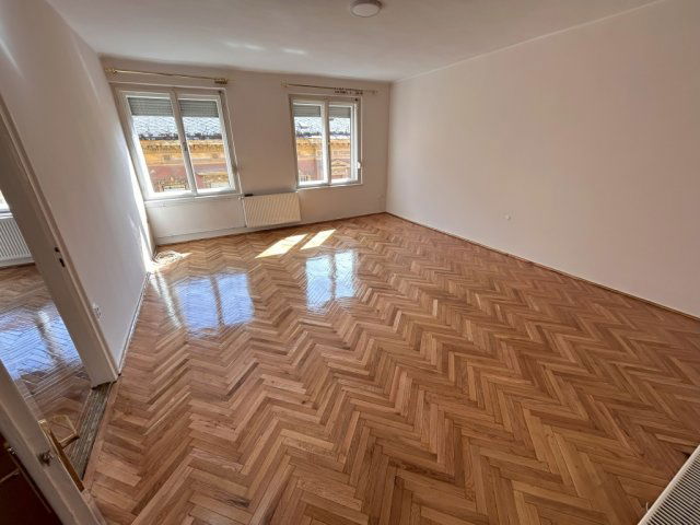 Eladó téglalakás, Nagykanizsán 33.9 M Ft, 2 szobás