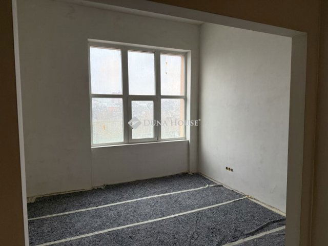 Eladó téglalakás, Budapesten, XXI. kerületben 26 M Ft, 1 szobás