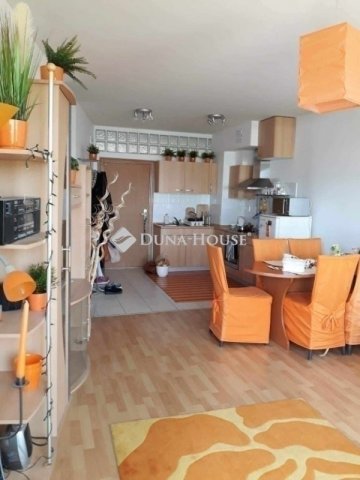 Eladó téglalakás, Budapesten, XXI. kerületben 86.6 M Ft