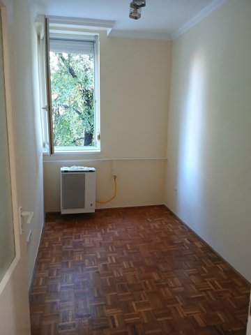 Kiadó téglalakás, albérlet, Debrecenben 170 E Ft / hó
