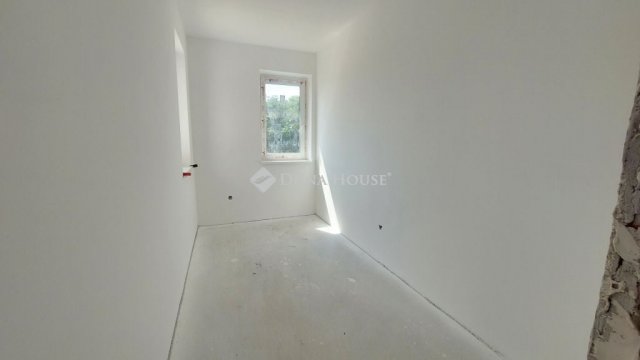 Eladó ikerház, Nyíregyházán 68 M Ft, 4 szobás