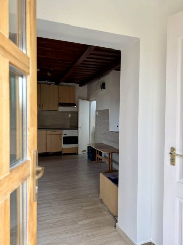 Eladó családi ház, Debrecenben 32.49 M Ft, 1 szobás