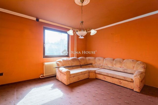 Eladó családi ház, Mosonmagyaróváron 62.9 M Ft, 4 szobás