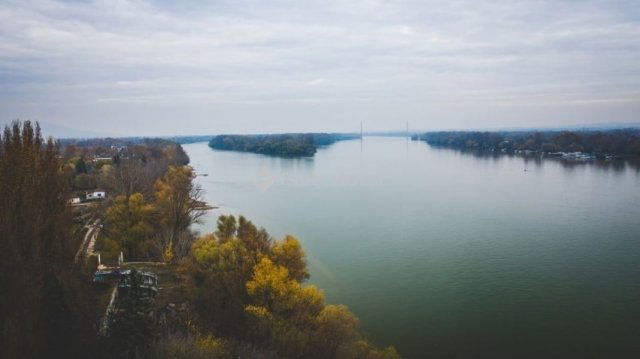 Eladó családi ház, Budapesten, III. kerületben 215 M Ft