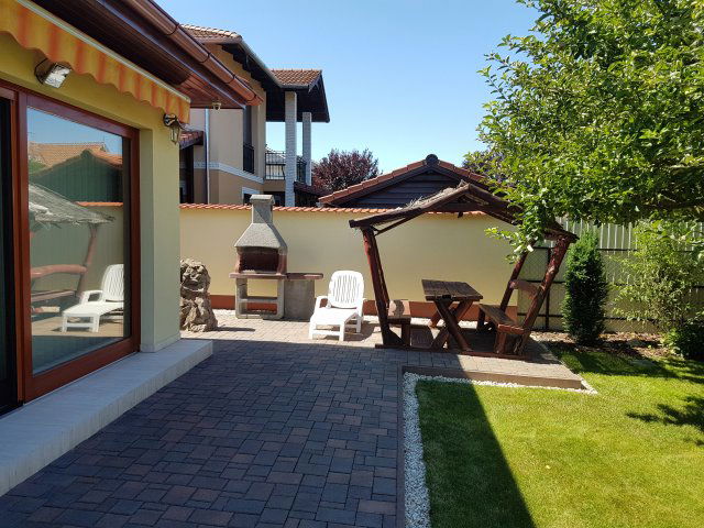 Eladó családi ház, Budapesten, XVII. kerületben 350 M Ft