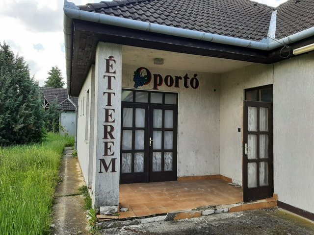 Eladó családi ház, Sárváron 31.5 M Ft, 6 szobás