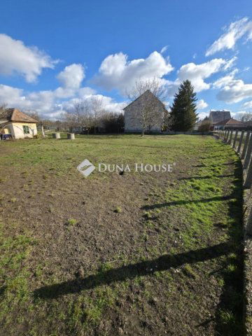 Eladó telek, Ercsiben, Bethlen Gábor utcában 11.5 M Ft