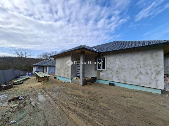 Eladó családi ház, Sülysápon 69.9 M Ft, 4 szobás
