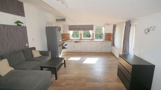 Kiadó családi ház, albérlet, Zalaegerszegen, Toldi Miklós utcában