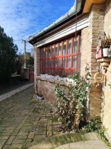 Eladó családi ház, Sióagárdon 56.5 M Ft, 3 szobás