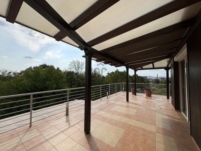 Eladó téglalakás, Budapesten, X. kerületben 163 M Ft, 2 szobás