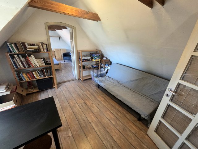Eladó családi ház, Budaörsön 139.9 M Ft, 6 szobás