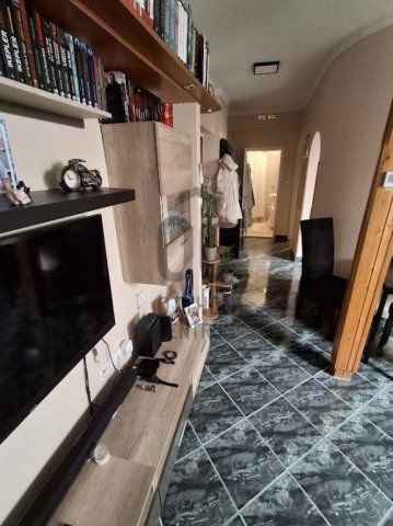 Eladó téglalakás, Cegléden 41.9 M Ft, 3 szobás