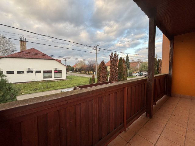 Eladó családi ház, Felsőzsolcán 67.99 M Ft, 4+2 szobás