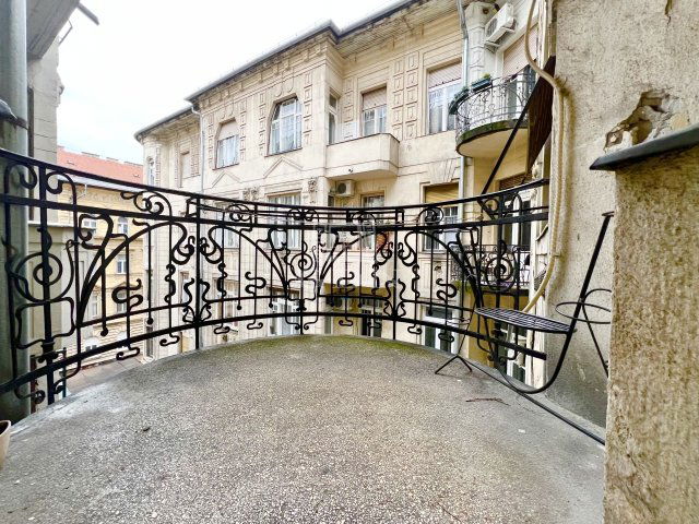 Eladó téglalakás, Budapesten, VII. kerületben 122.55 M Ft