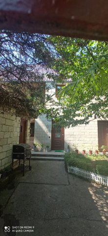 Eladó családi ház, Budakeszin 161.096 M Ft, 8 szobás