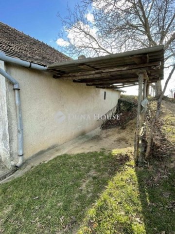 Eladó mezogazdasagi ingatlan, Hásságyon 4.5 M Ft