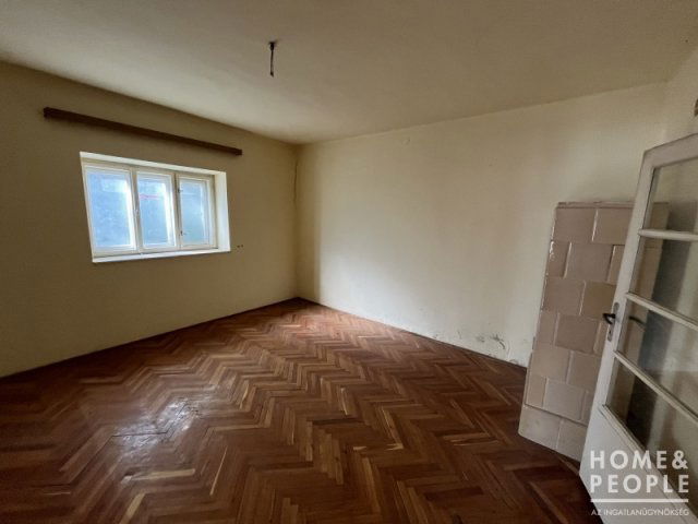 Eladó családi ház, Földeákon 16.5 M Ft, 3 szobás