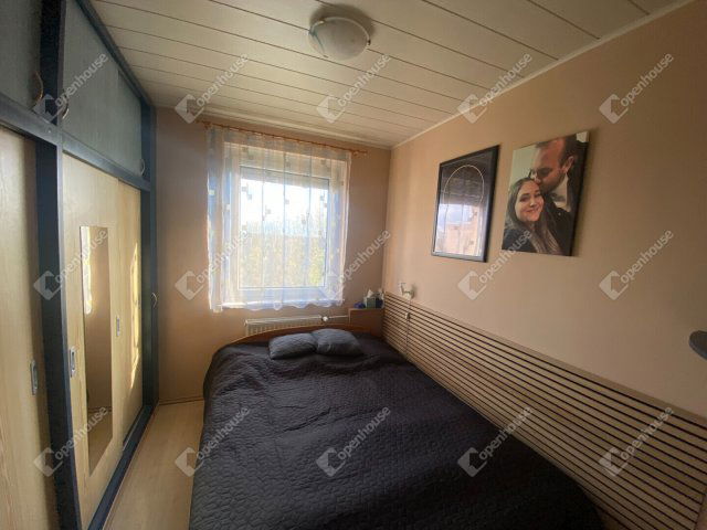 Eladó téglalakás, Mosonmagyaróváron 47 M Ft, 3 szobás