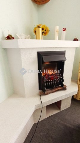 Eladó téglalakás, Mohácson 68.9 M Ft, 4 szobás